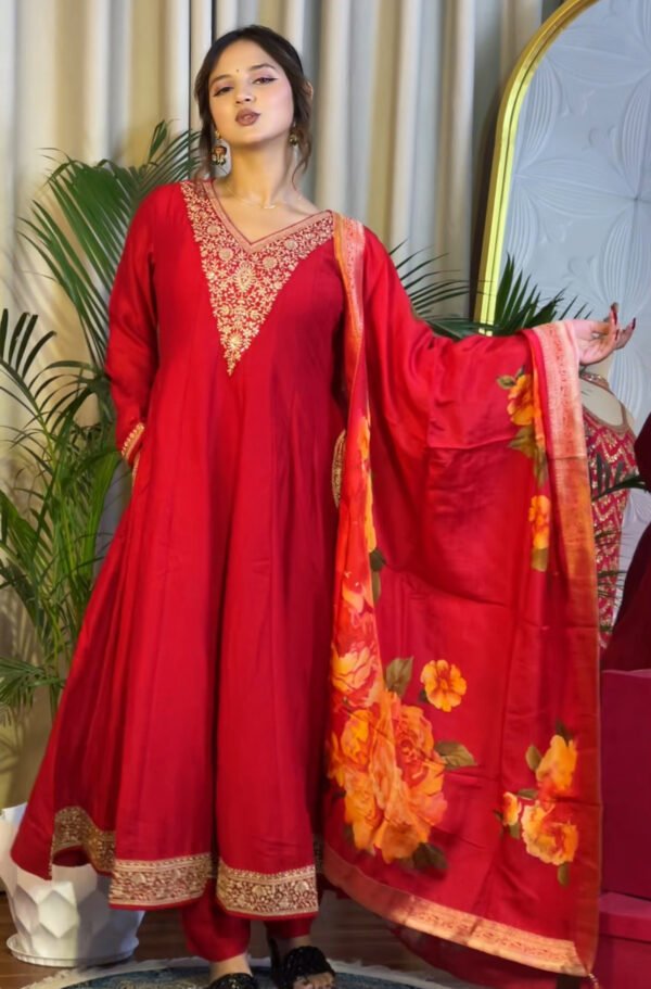 Elegant Premium Kurtha Set
