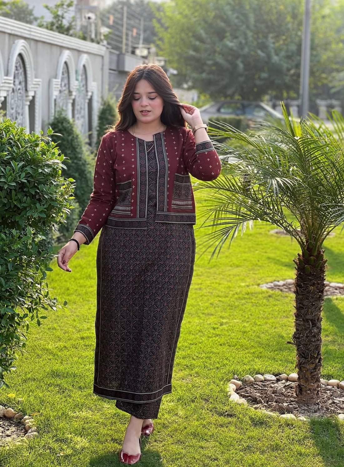 𝐋𝐨𝐧𝐠 𝐤𝐚𝐦𝐢𝐳 & 𝐊𝐨𝐭𝐢 Set 🦋 - Image 2