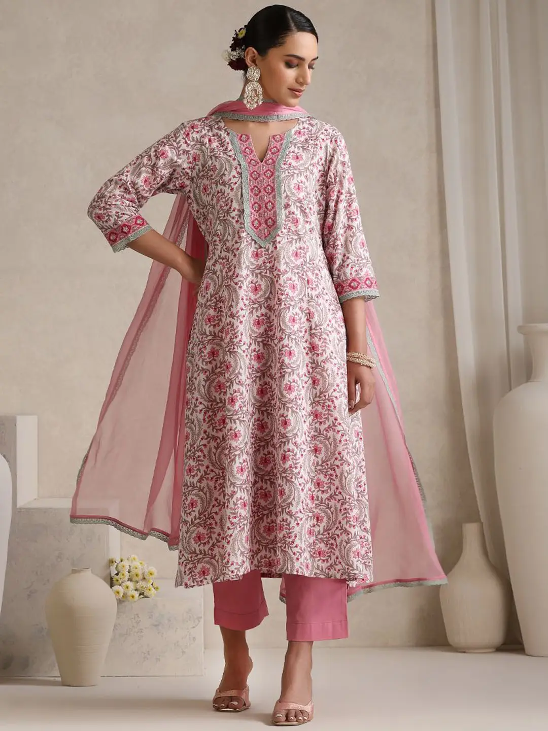 Women Floral Printed Angrakha Pure Cotton Kurta with Palazzos & With Dupatta